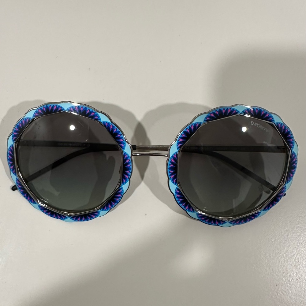 Emporio Armani Round Sunglasses – Vintage Style (2017)